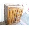 Image 1 : Antique ice box (165)