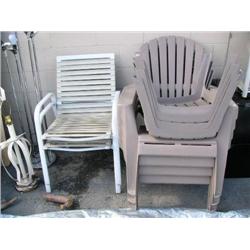 Lot of lawn chairs (165)