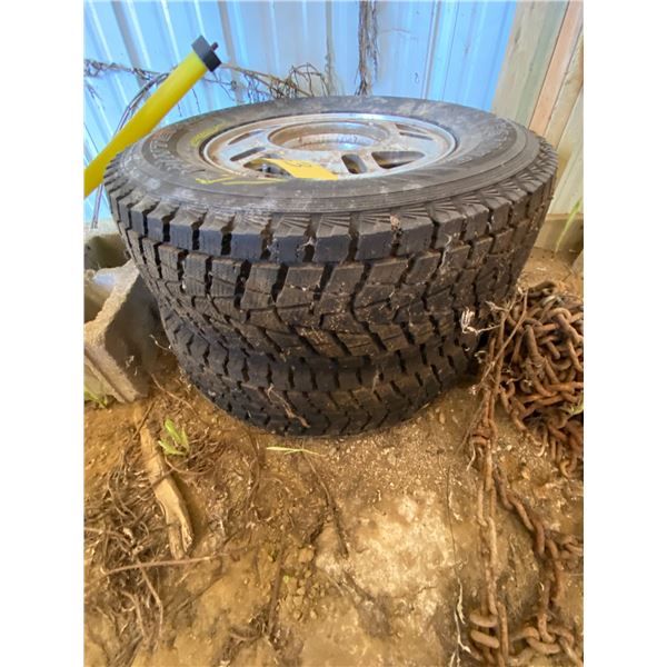 2- 14 inch tires & rims