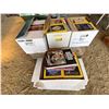 Image 3 : 4- Boxes of national geographic