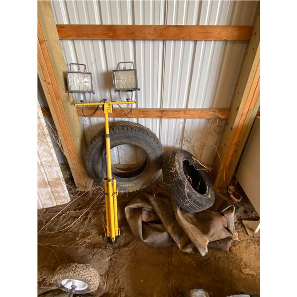 Tire tubes 9.50x16.5 tire, 14 inch tire & yellow spot light