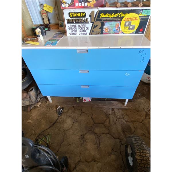 Blue 3-drawer cabinet