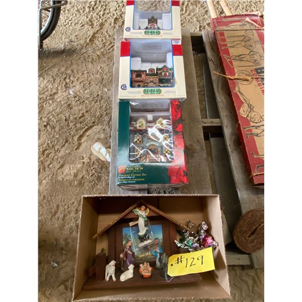 4- Christmas scenes, As New