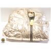 Image 1 : AUTHENTIC MICHAEL KORS LADIES SHINY GOLD WINTER
