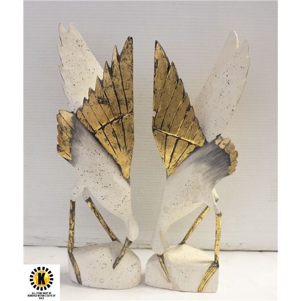 2 DECORATIVE BIRDS 17" HIGH