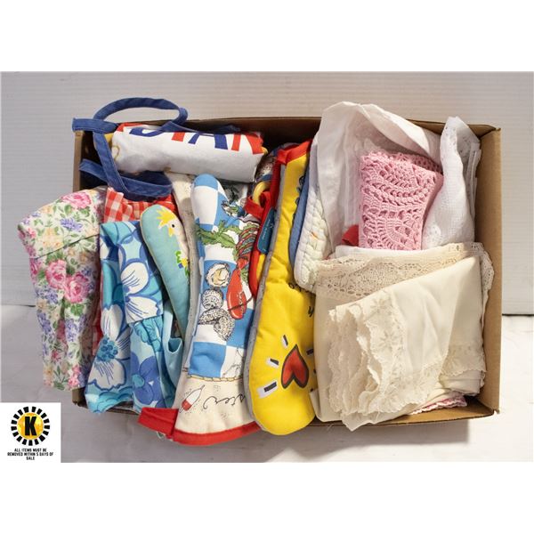 APRONS /OVEN MITS /DOILLIES