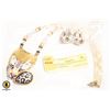 Image 1 : HOME MADE CHEETAH NCEKLACE AND EARRINGS