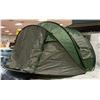 Image 1 : INSTANT POP UP LIGHTWEIGHT CAMPING TENT