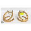 Image 1 : PAIR OF METAL HORSE SHOE CANDLE HOLDERS
