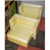 Image 1 : PAIR NEWLY ASSEMBLED TATAMI LEATHERETTE PET SOFA