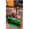 Image 1 : PULL BEHIND SPREADER