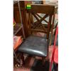 Image 1 : SINGLE SOLID WOOD CHAIR