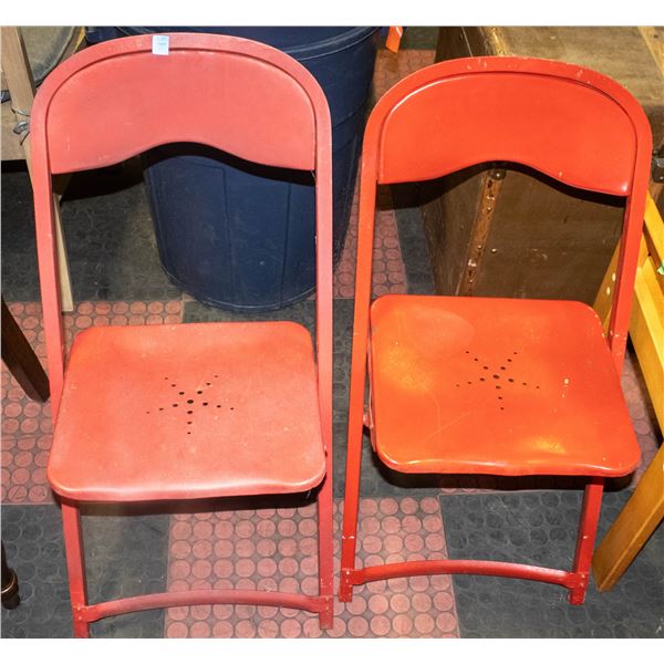 2 VINTAGE METAL RED CHAIRS