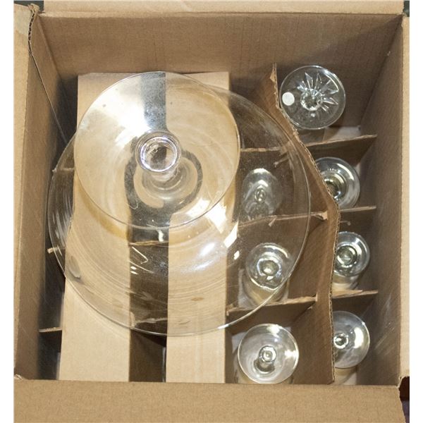 BOX OF STEMWARE
