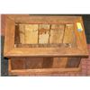 Image 1 : SMALL WOODEN HANDMADE GARDEN PLANTER BOX