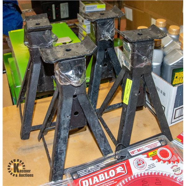 4 ADUSTABLE JACK CAR STANDS