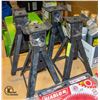 Image 1 : 4 ADUSTABLE JACK CAR STANDS