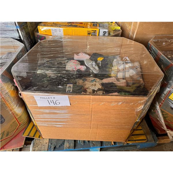 Pallet #146 - Calzado/Ropa (30 Prendas y 20 Pares de Calzado)
