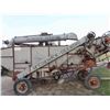 Image 9 : 1940 McCormick IH Thresher 28"x46" SN D168831