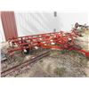 Image 2 : International 45Vibra Shank Cultivator 16' with Hydraulic