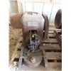 Image 3 : International LA Stationary Engine 1 1/2 - 2 1/2 HP SN 