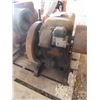 Image 4 : International LA Stationary Engine 1 1/2 - 2 1/2 HP SN 