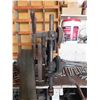 Image 2 : Caheoy Auto OTPO MFG Blacksmith Post Drill With Drive Belt Or Crank