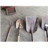 Image 3 : 2 Shovels, 2 Spades and 2 forks