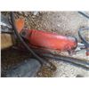 Image 4 : Case Hydraulic Cylinder with Hose 