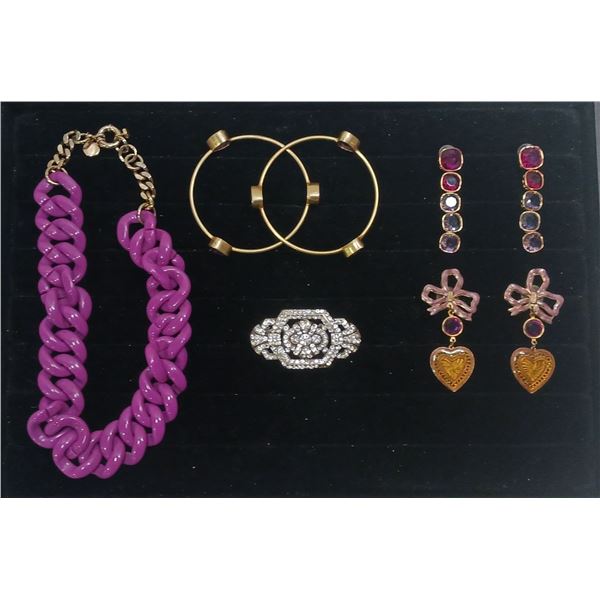 Collection of Costume Jewellery Necklace, Bracelets, Earrings and Brooch