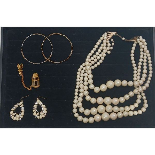 Collection of Costume Jewellery Necklace, Bracelets, Earrings and Brooch