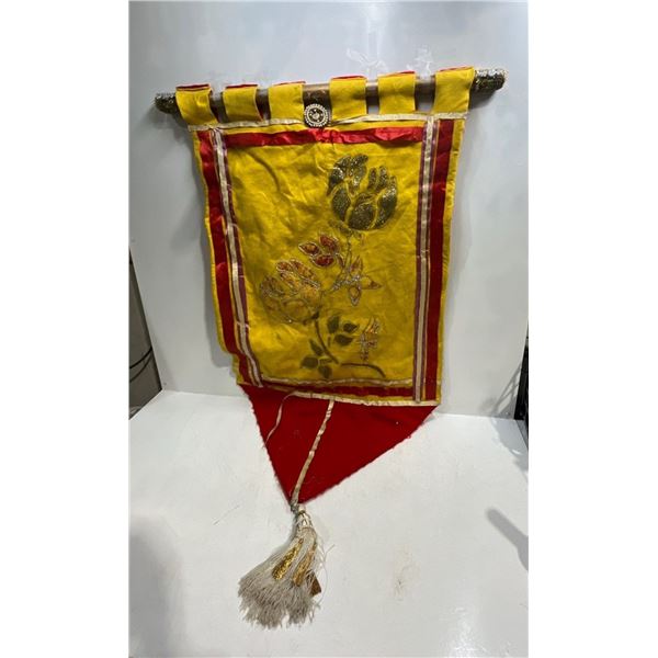 Handmade Decorative Royal Banner & 4 6ft Blue/Red Flags