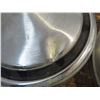 Image 3 : 2 hubcaps