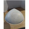 Image 2 : white cobra table lamp- working