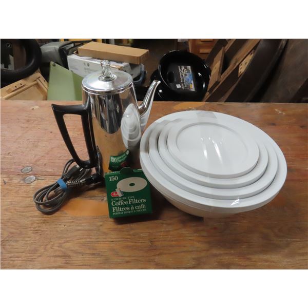 Lot of Kitchenware