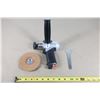 Image 1 : PONCEUSE À DISQUE 4 1/2" À POIGNÉE-PISTOLET DYNABRADE 50321