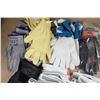 Image 2 : LOT: 35 PAIRES DE GANTS ASST - GRANDEURS ASST.