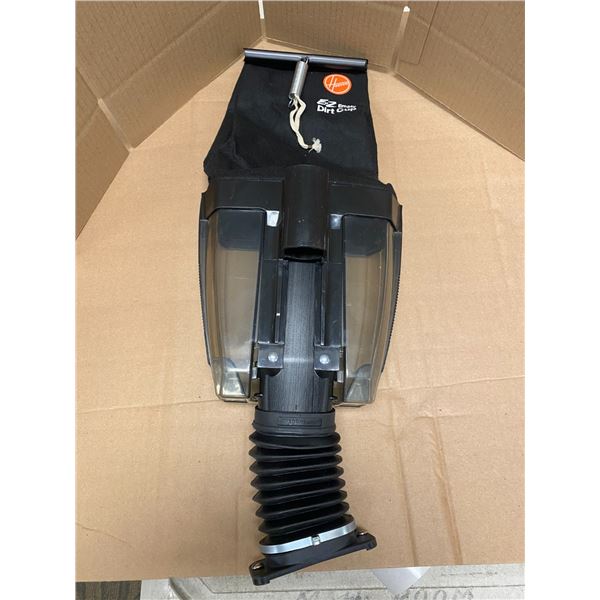 SYSTÈME DE COLLECTE E-Z DUMP DIRT CUP POUR L'ASPIRATEUR CONQUEST C1800 HOOVER PART# 5842015