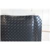 Image 3 : TAPIS ANTIFATIGUE PLAQUE DIAMANTÉE ULTRASOFT 4'x7' - NOIR WEARWELL 414.1516X4X7BK