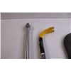 Image 3 : C-Clamp, Caliper, Pry Bar, Torque Wrench