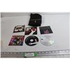 Image 1 : (2) CDs with Holder - Green Day, Honeymoon in Vegas