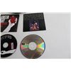 Image 3 : (2) CDs with Holder - Green Day, Honeymoon in Vegas
