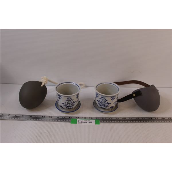 (2) Hanging 4" Plant Pots & (2) 4" Plant Pots w/Drain Tray