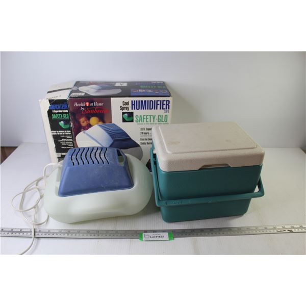 Igloo Cooler, Sunbeam Humidifier (untested)