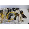Image 2 : Assortment of Small Extension Cords