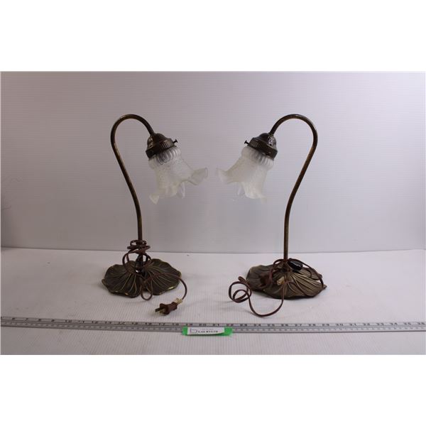 Pair of Vintage Lamps - Untested