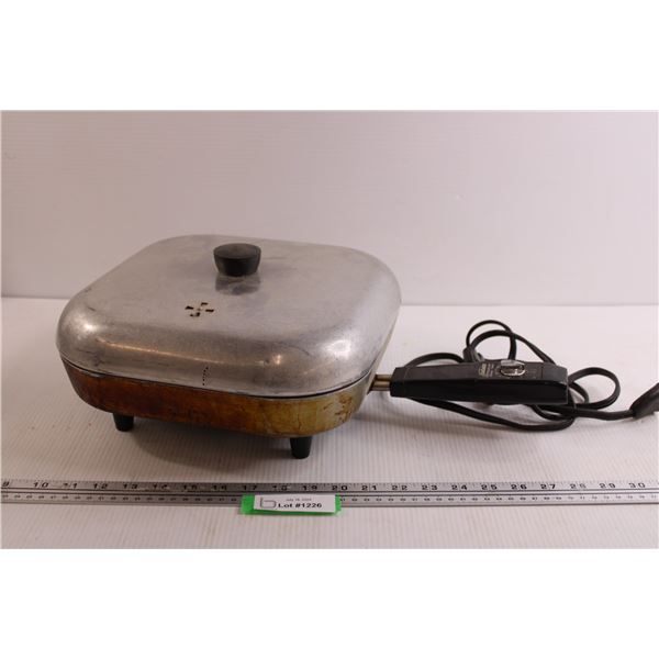 Vintage Sunbeam Electric Frying Pan