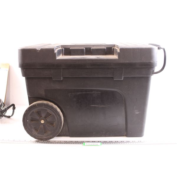 *Stanley Rolling Tool Box - Some Cracking