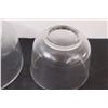 Image 4 : (2) Glass Mixing Bowls - 9" & 7"