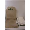 Image 1 : Vehicle Seat Cover & Fleece Baby Blanket